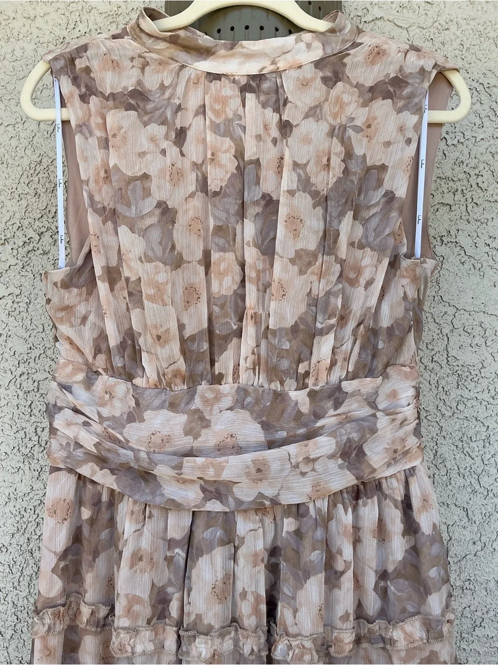 NWT Lulu’s Happily Sweet Beige Floral Mock Neck Backless Midi Dress Large Chic - Picture 7 of 10